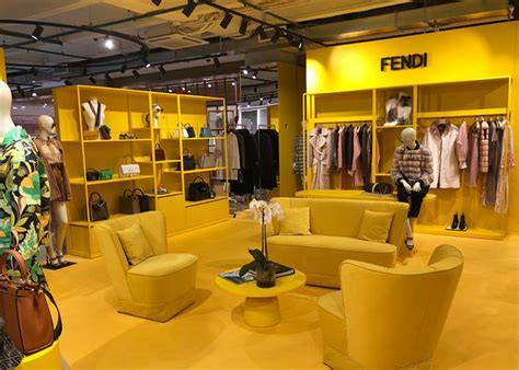 fendi store moscow tsum rtw ru